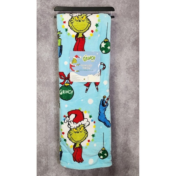 The Grinch Blue Throw Blanket Christmas Santa 60 x 70 Ornaments Candy‎ Canes NEW - Picture 1 of 4